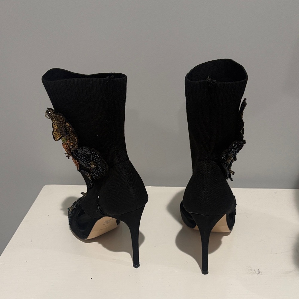 Zara Black Heels with Colorful Floral Accents - Picture 3 of 5